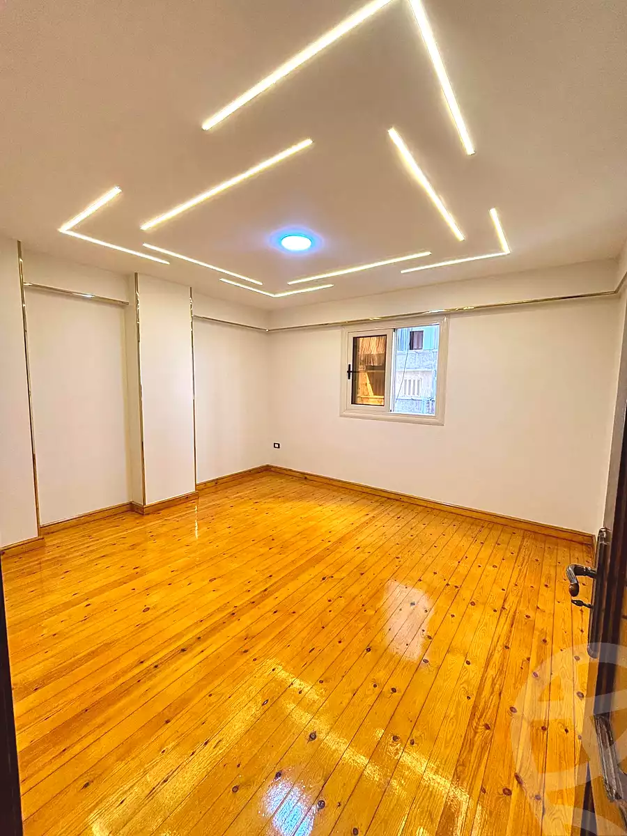 https://aqarmap.com.eg/ar/listing/7216159-for-sale-alexandria-sydy-bshr-sydy-bshr-bhry-shr-lsg-mhmd-bd-lslm