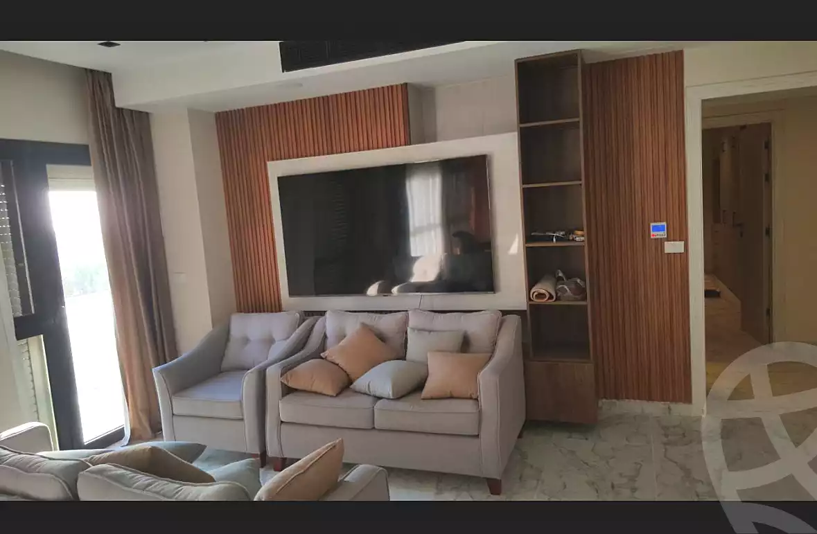 https://aqarmap.com.eg/ar/listing/7199229-for-rent-cairo-new-cairo-compounds-villette-kmbwnd-sky-kwndwz-swdyk-villette