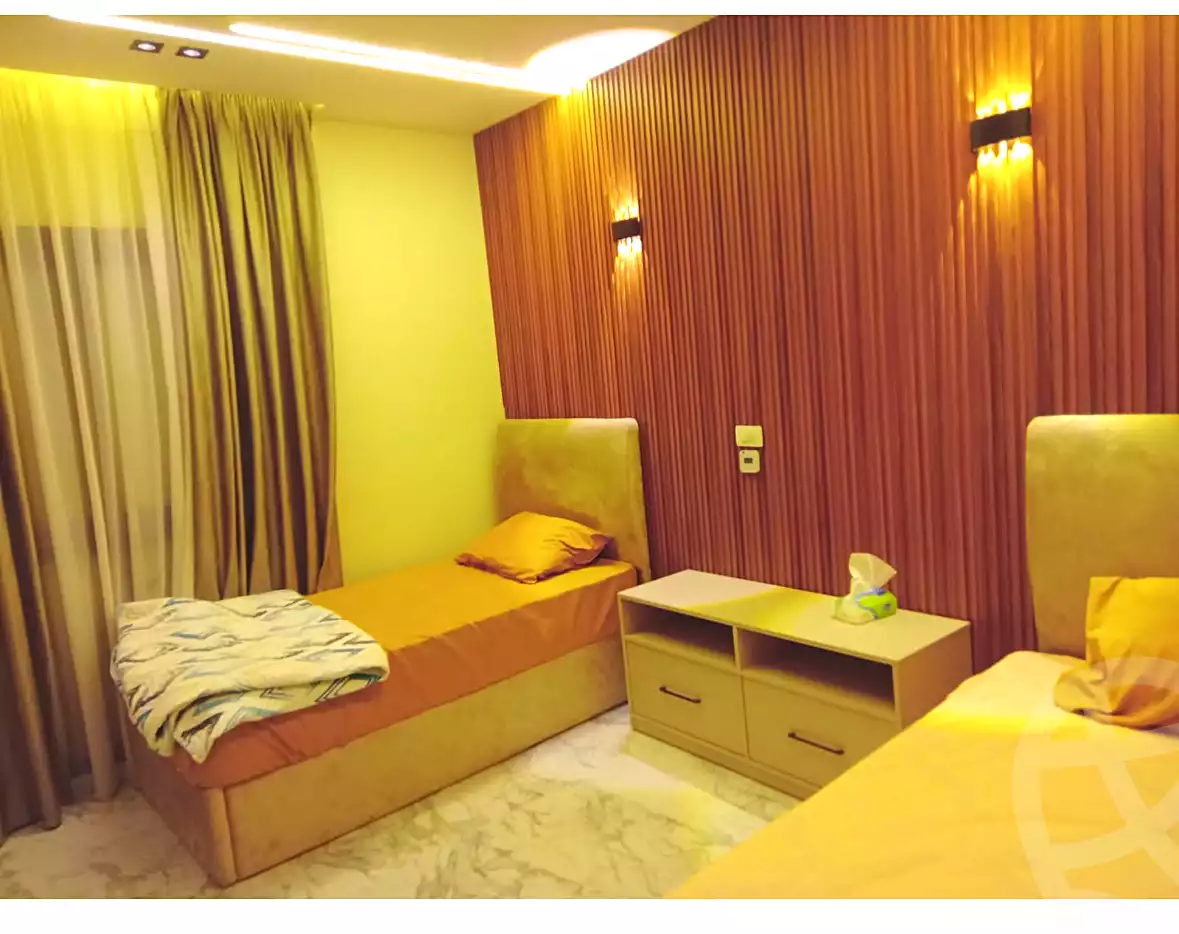 https://aqarmap.com.eg/ar/listing/7199229-for-rent-cairo-new-cairo-compounds-villette-kmbwnd-sky-kwndwz-swdyk-villette