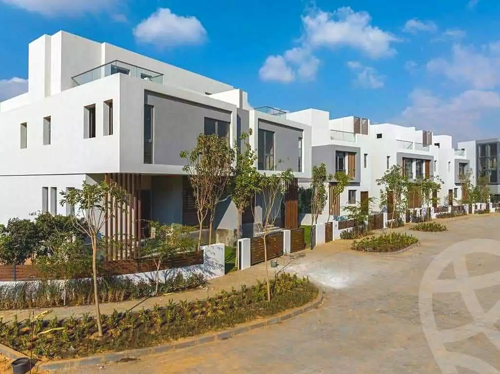 https://aqarmap.com.eg/en/listing/7216477-for-sale-cairo-new-administrative-capital-r7-vinci