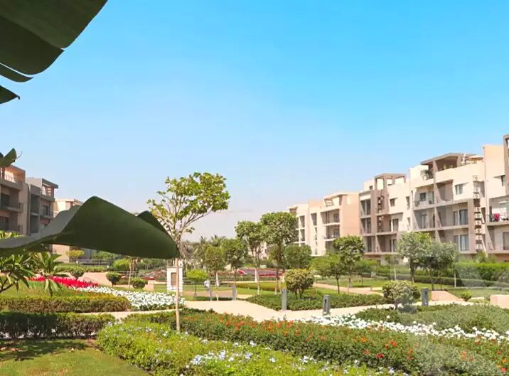 https://aqarmap.com.eg/en/listing/7216541-for-sale-cairo-new-cairo-compounds-fifth-square