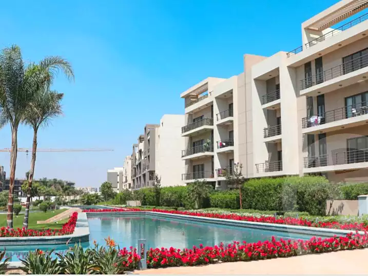 https://aqarmap.com.eg/en/listing/7216541-for-sale-cairo-new-cairo-compounds-fifth-square