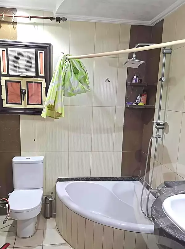https://aqarmap.com.eg/ar/listing/7216755-for-sale-alexandria-moharram-bey