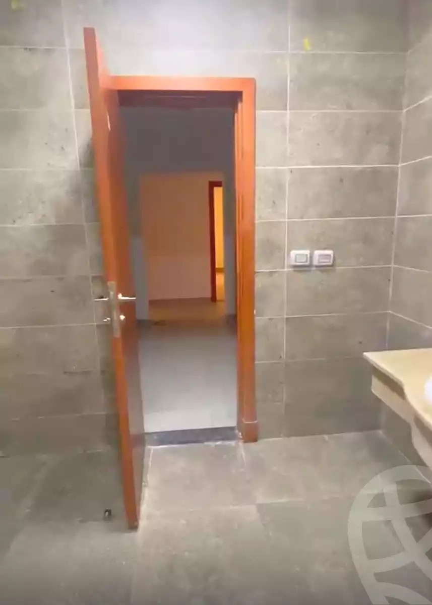 https://aqarmap.com.eg/en/listing/7216799-for-sale-cairo-new-administrative-capital-r5-garden-city-compound-city-edge