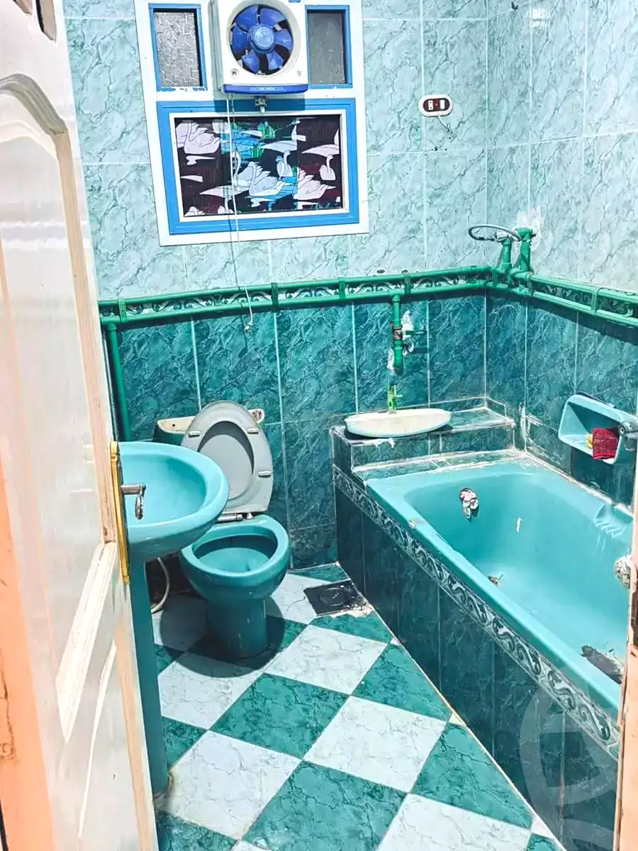 https://aqarmap.com.eg/ar/listing/7216941-for-sale-alexandria-al-agamy-el-hanouvel-el-kholafaa-el-rashdeen-st