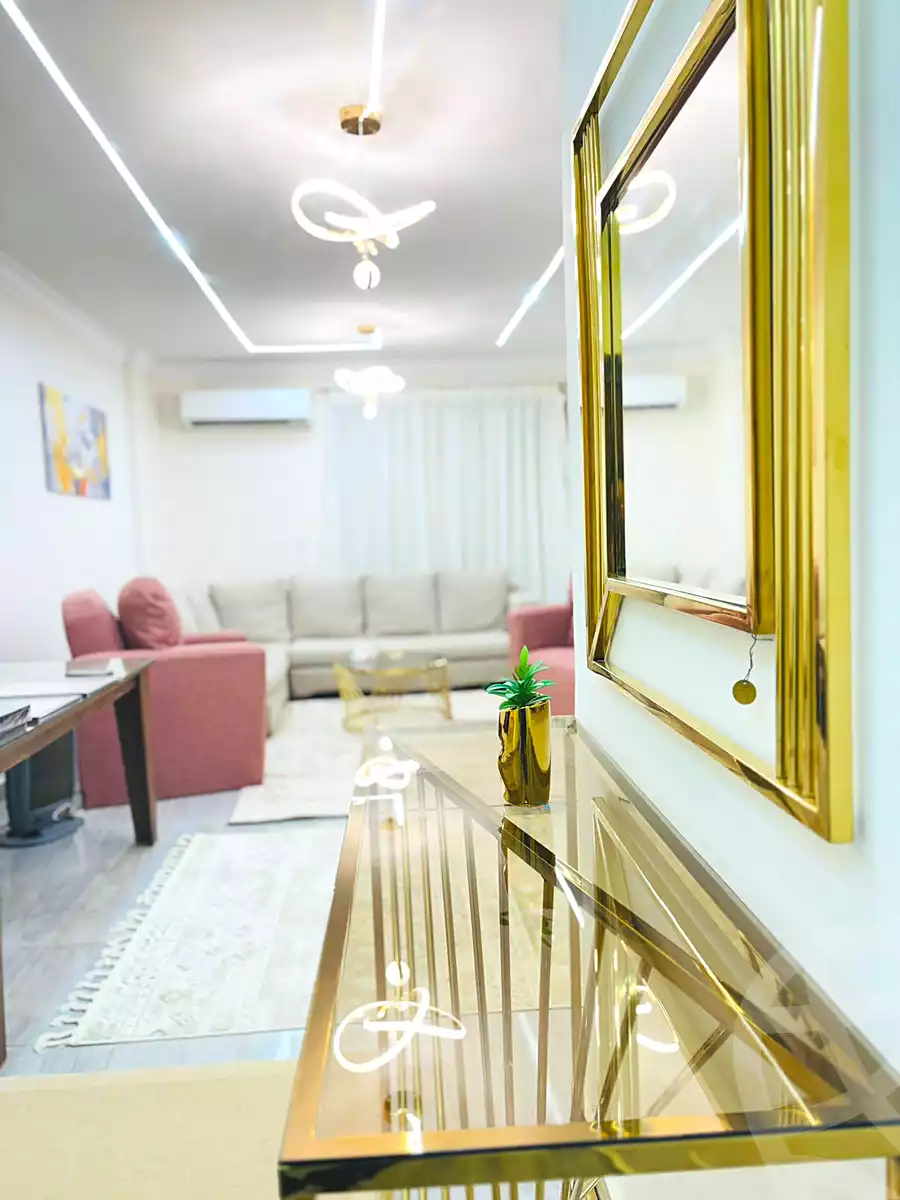 https://aqarmap.com.eg/ar/listing/7217003-for-rent-cairo-el-sheikh-zayed-city-compounds-jn-1