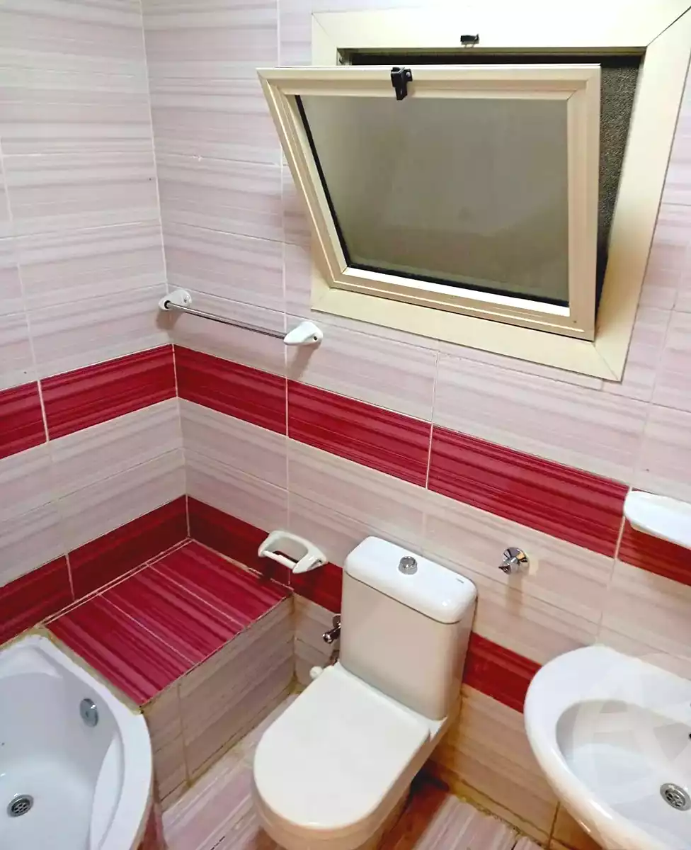 https://aqarmap.com.eg/en/listing/7216999-for-sale-alexandria-al-agamy-el-hanouvel