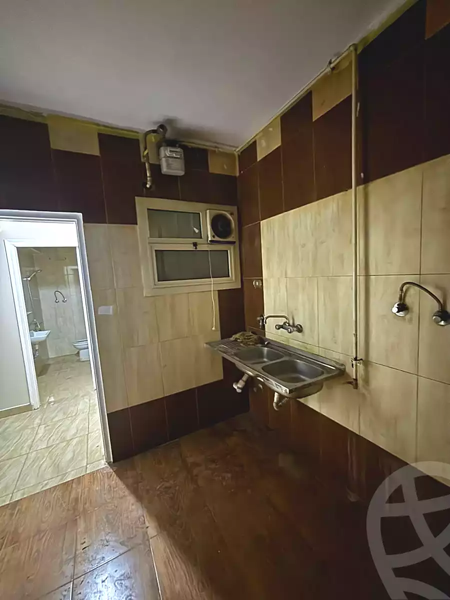 https://aqarmap.com.eg/ar/listing/7217036-for-rent-cairo-el-sheikh-zayed-city-small-investor