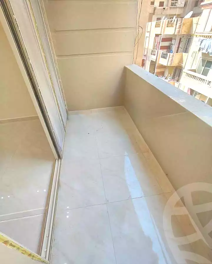 https://aqarmap.com.eg/en/listing/7217049-for-sale-alexandria-miami-mahmoud-el-isawy-st