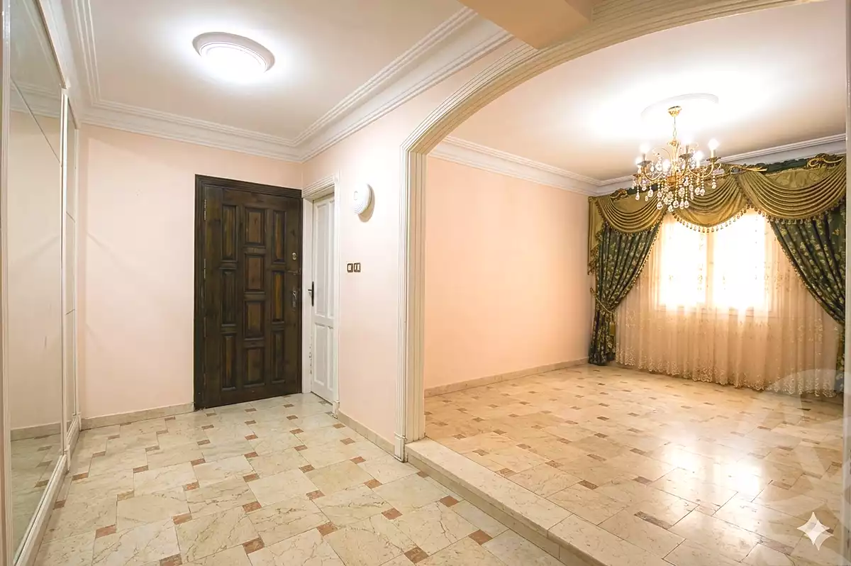 https://aqarmap.com.eg/ar/listing/7217066-for-sale-beheira-damanhour-damanhour-city-al-ramli-st