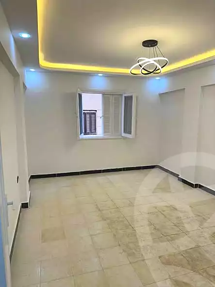 https://aqarmap.com.eg/en/listing/7217112-for-sale-alexandria-al-agamy-el-hanouvel-radwan-st