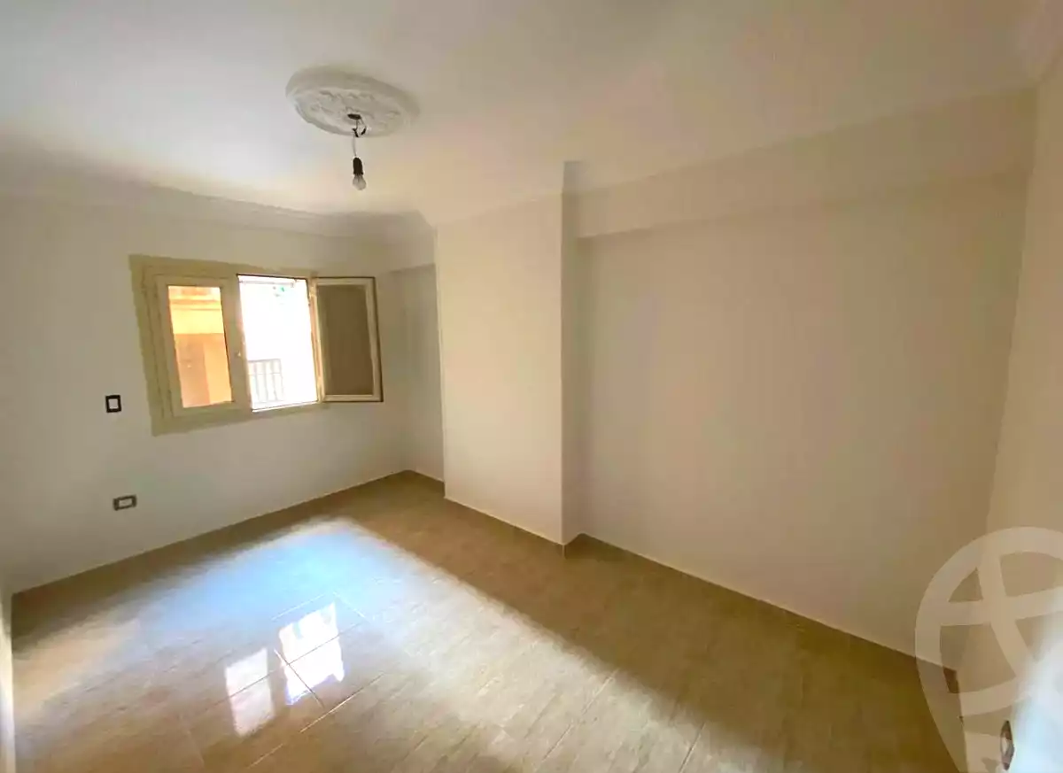 https://aqarmap.com.eg/ar/listing/7217198-for-sale-alexandria-camp-cesar