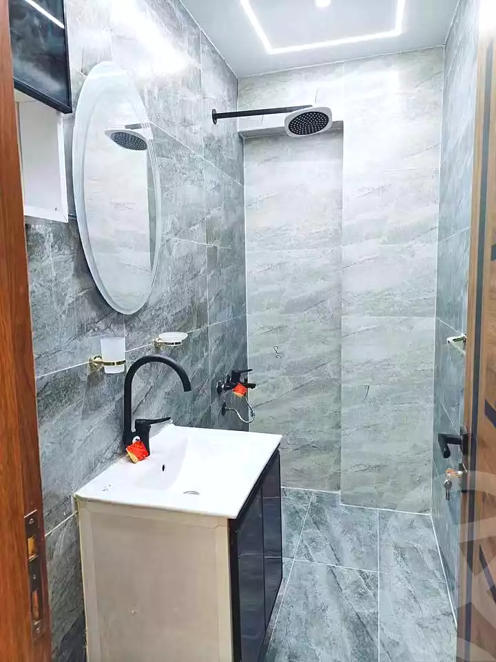 https://aqarmap.com.eg/ar/listing/7217167-for-sale-alexandria-al-agamy-el-hanouvel-kasr-al-quiri-st-1