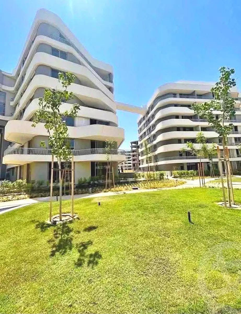 https://aqarmap.com.eg/en/listing/7217030-for-sale-cairo-new-cairo-lmstqbl-syty-compounds-bloomfields