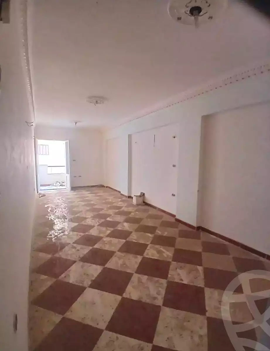 https://aqarmap.com.eg/ar/listing/7217321-for-sale-alexandria-al-agamy-el-kilo-21