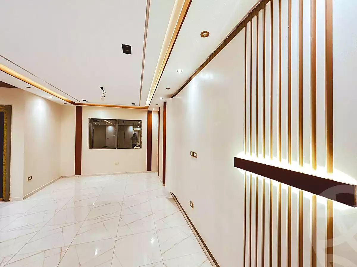https://aqarmap.com.eg/ar/listing/7217583-for-sale-cairo-6th-of-october-hadaeq-october-compounds-isola