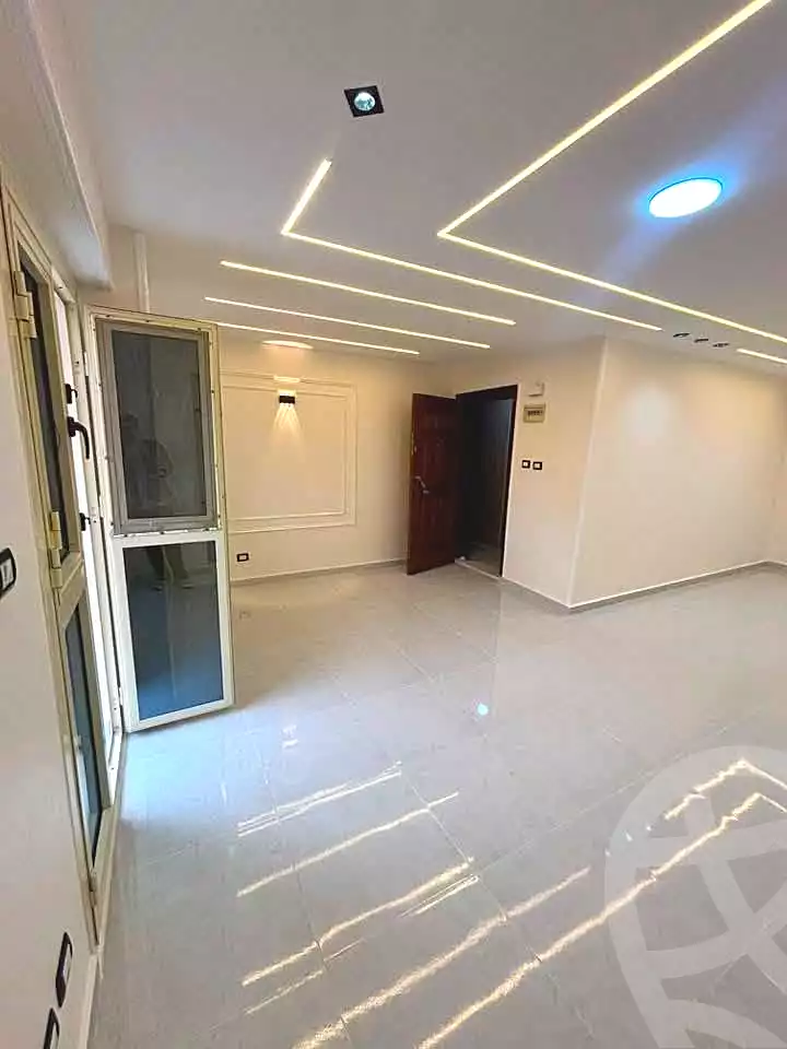 https://aqarmap.com.eg/en/listing/7217650-for-sale-alexandria-sydy-bshr-sydy-bshr-bhry-shr-mhmwd-l-yswy