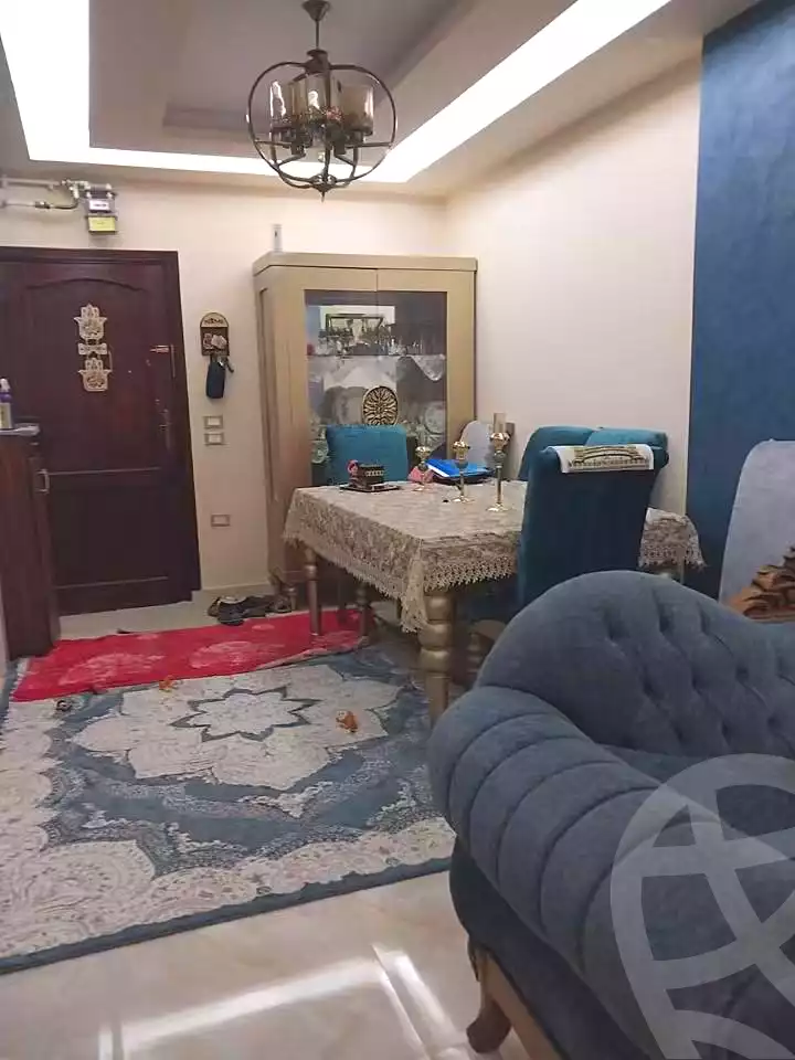 https://aqarmap.com.eg/ar/listing/7217653-for-rent-alexandria-al-agamy-bw-ywsf