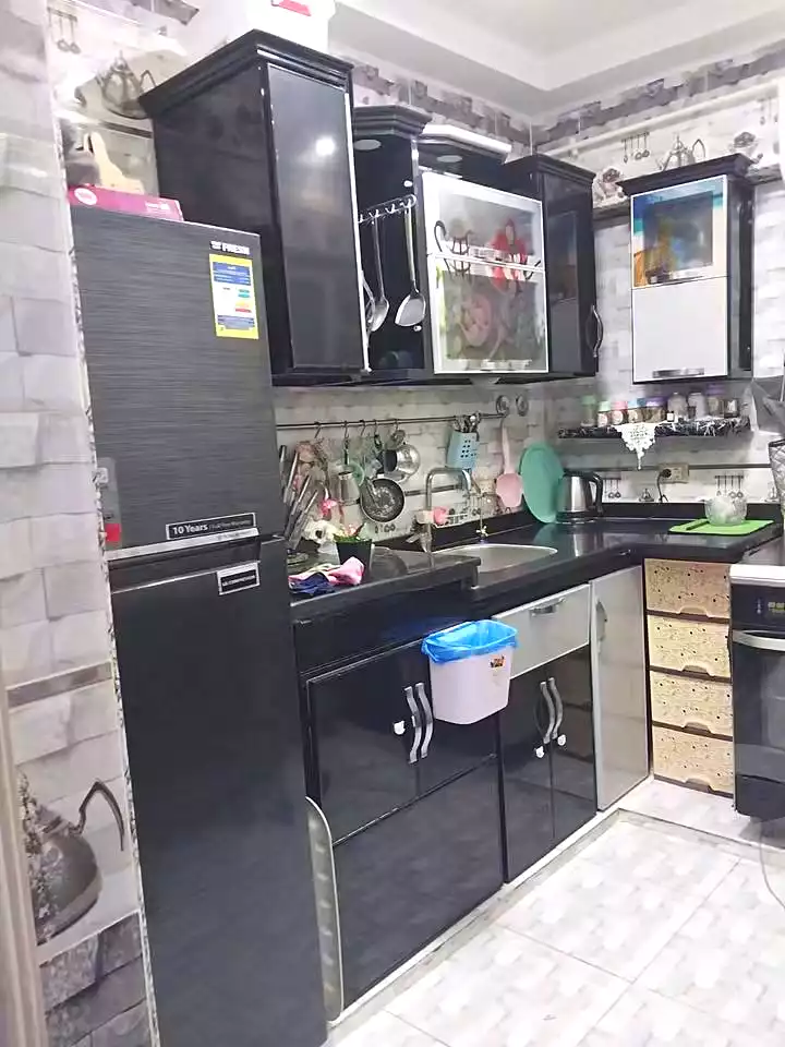 https://aqarmap.com.eg/ar/listing/7217653-for-rent-alexandria-al-agamy-bw-ywsf