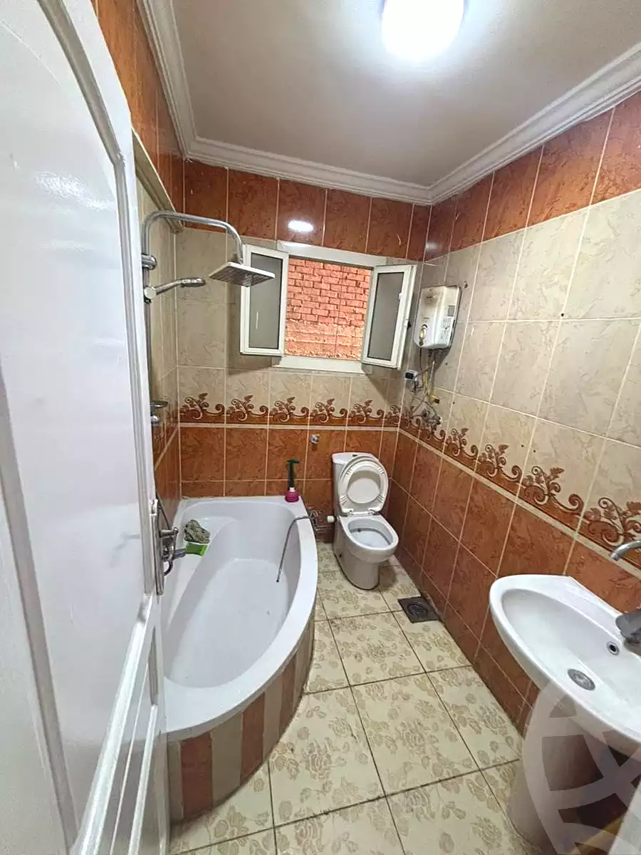 https://aqarmap.com.eg/en/listing/7217664-for-sale-alexandria-el-asafra-l-sfr-bhry