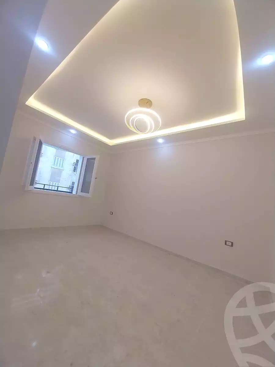 https://aqarmap.com.eg/ar/listing/7217926-for-sale-alexandria-al-agamy-shataa-el-nakheel
