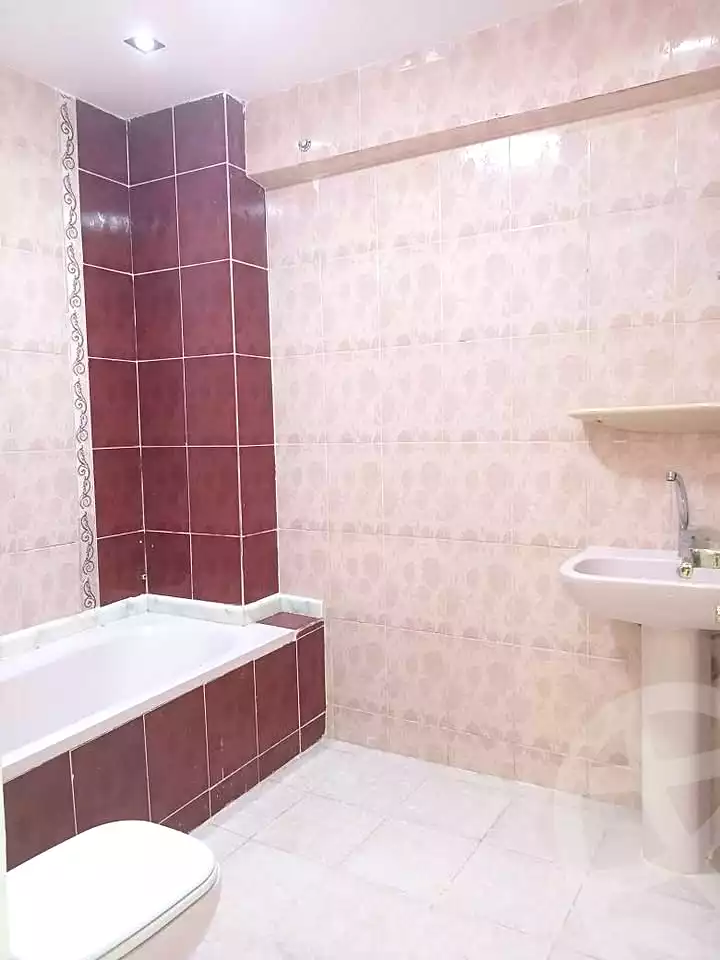 https://aqarmap.com.eg/en/listing/7218209-for-sale-alexandria-sydy-bshr-sydy-bshr-bhry-shr-mhmd-njyb