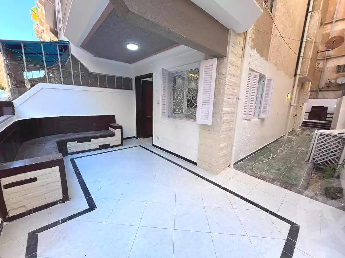 https://aqarmap.com.eg/en/listing/7218456-for-sale-alexandria-al-agamy-shataa-el-nakheel