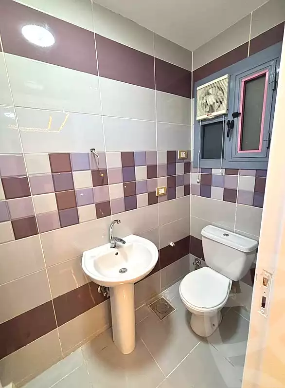 https://aqarmap.com.eg/en/listing/7218461-for-sale-alexandria-sydy-bshr-sydy-bshr-bhry-shr-mhmwd-l-yswy