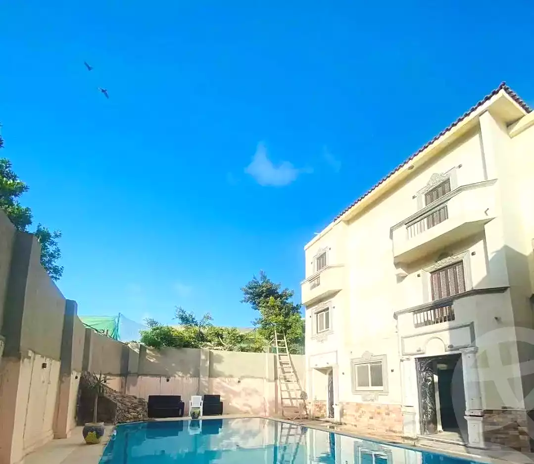 https://aqarmap.com.eg/ar/listing/7218503-for-sale-alexandria-al-agamy-lbytsh-el-hanafeya-st
