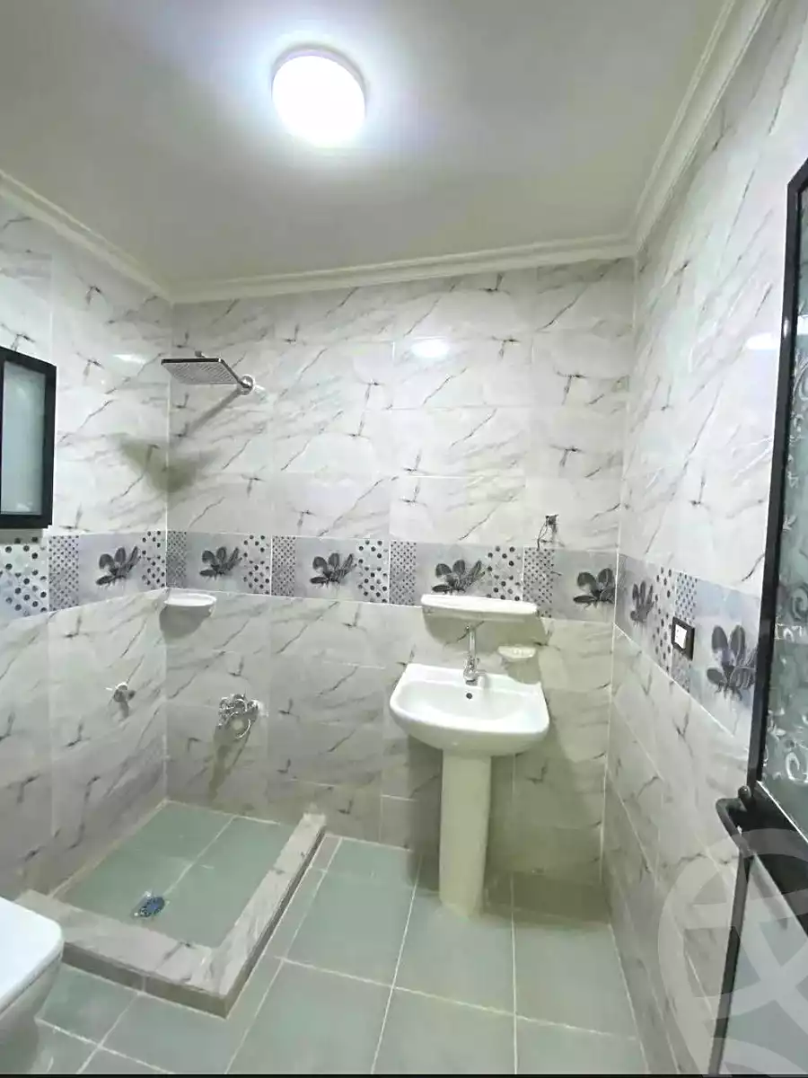 https://aqarmap.com.eg/ar/listing/7218557-for-sale-alexandria-al-agamy-lbytsh-el-salam-st