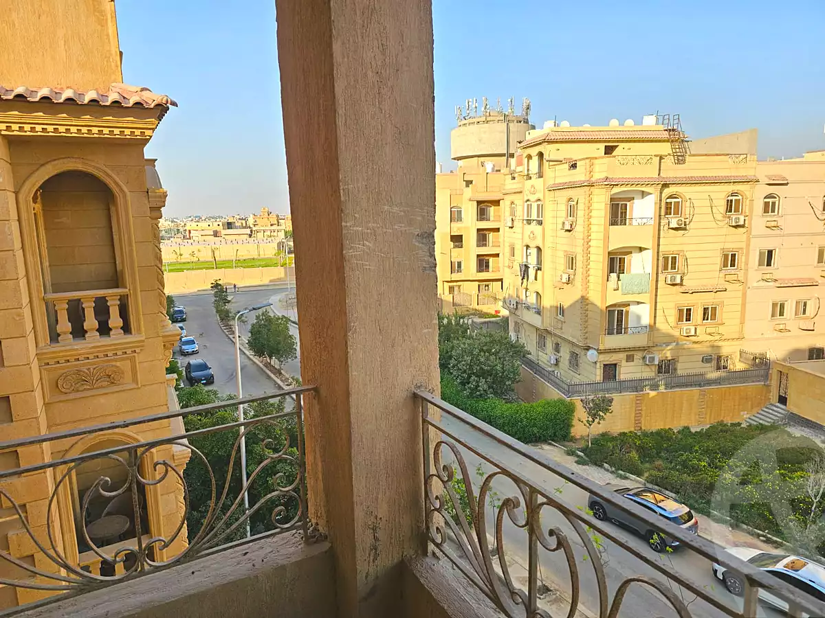 https://aqarmap.com.eg/ar/listing/7218623-for-sale-cairo-new-cairo-south-investors-mohammed-nagib-axis-st