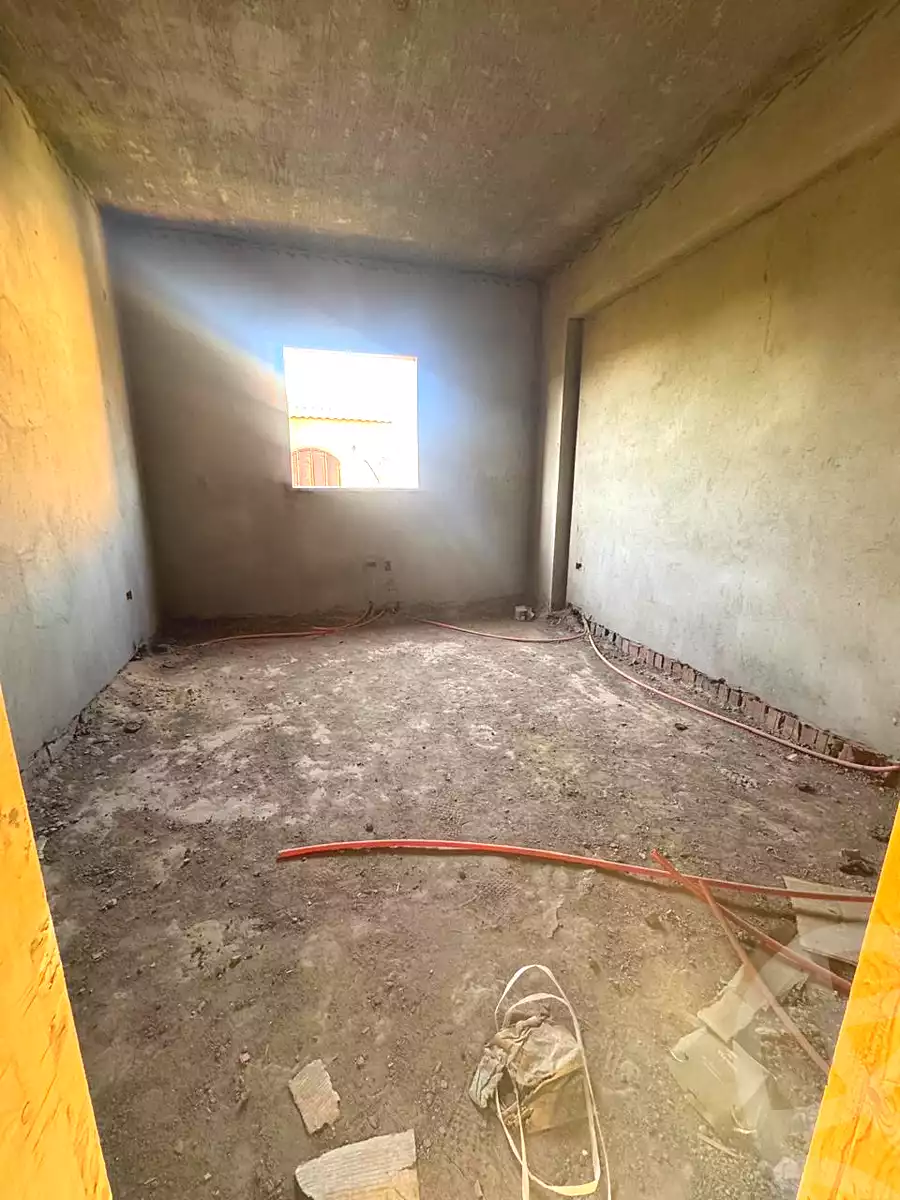 https://aqarmap.com.eg/ar/listing/7218676-for-sale-cairo-new-cairo-ganob-el-akadamiya-south-academy-a-ammar-ibn-yasser-st
