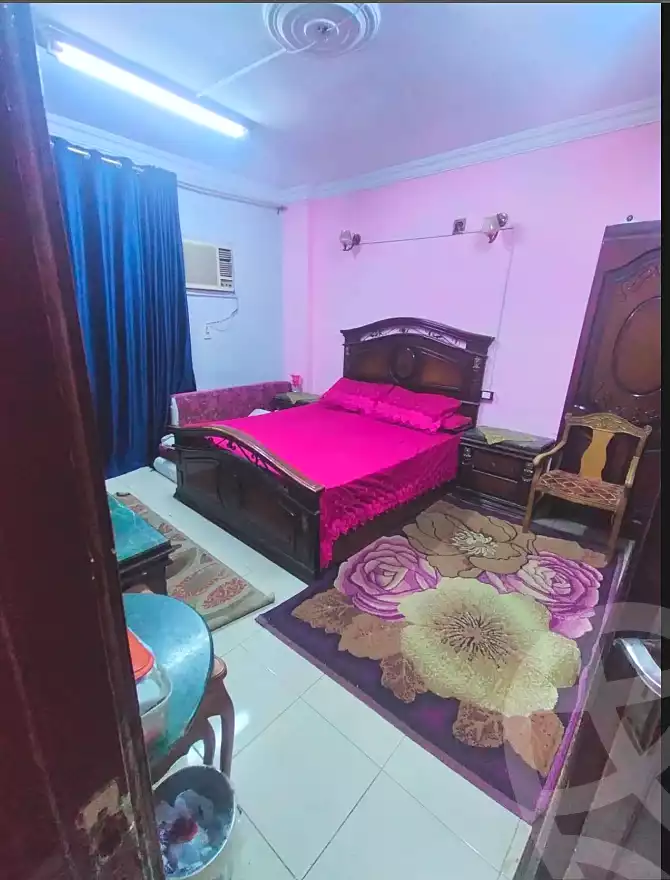 https://aqarmap.com.eg/ar/listing/7218688-for-sale-cairo-helwan-helwan-el-sharkeya-heidar-st