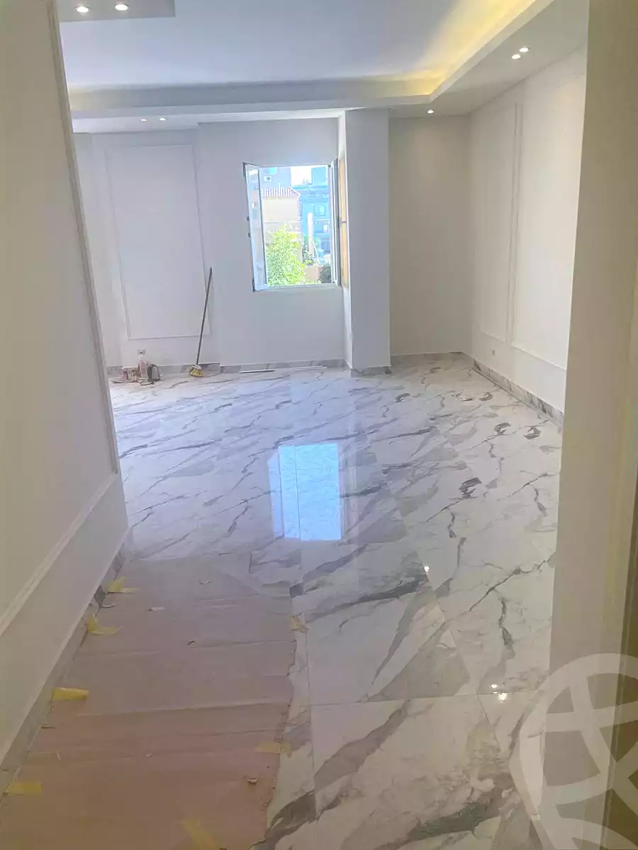 https://aqarmap.com.eg/ar/listing/7218706-for-sale-cairo-new-cairo-ganob-el-akadamiya-south-academy-h-amr-ibn-el-ass-st