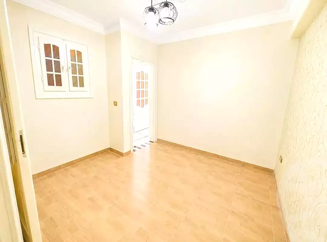 https://aqarmap.com.eg/ar/listing/7218785-for-sale-alexandria-camp-cesar