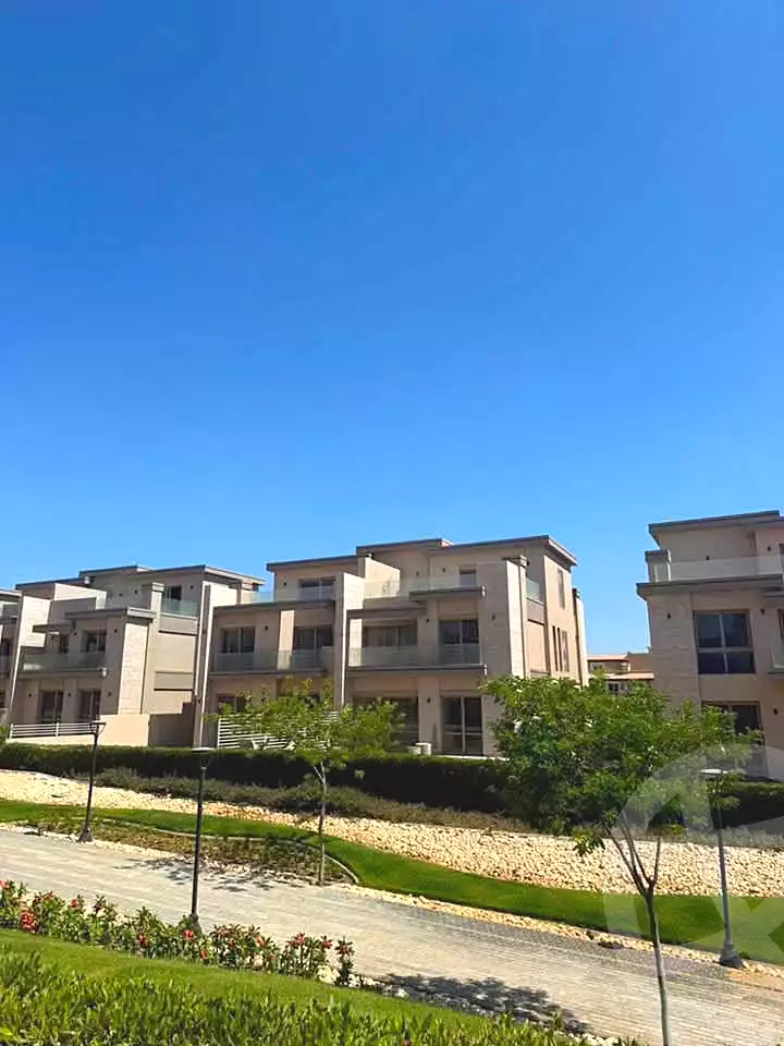 https://aqarmap.com.eg/en/listing/7218757-for-sale-cairo-new-cairo-compounds-el-patio-town-compound-la-vista