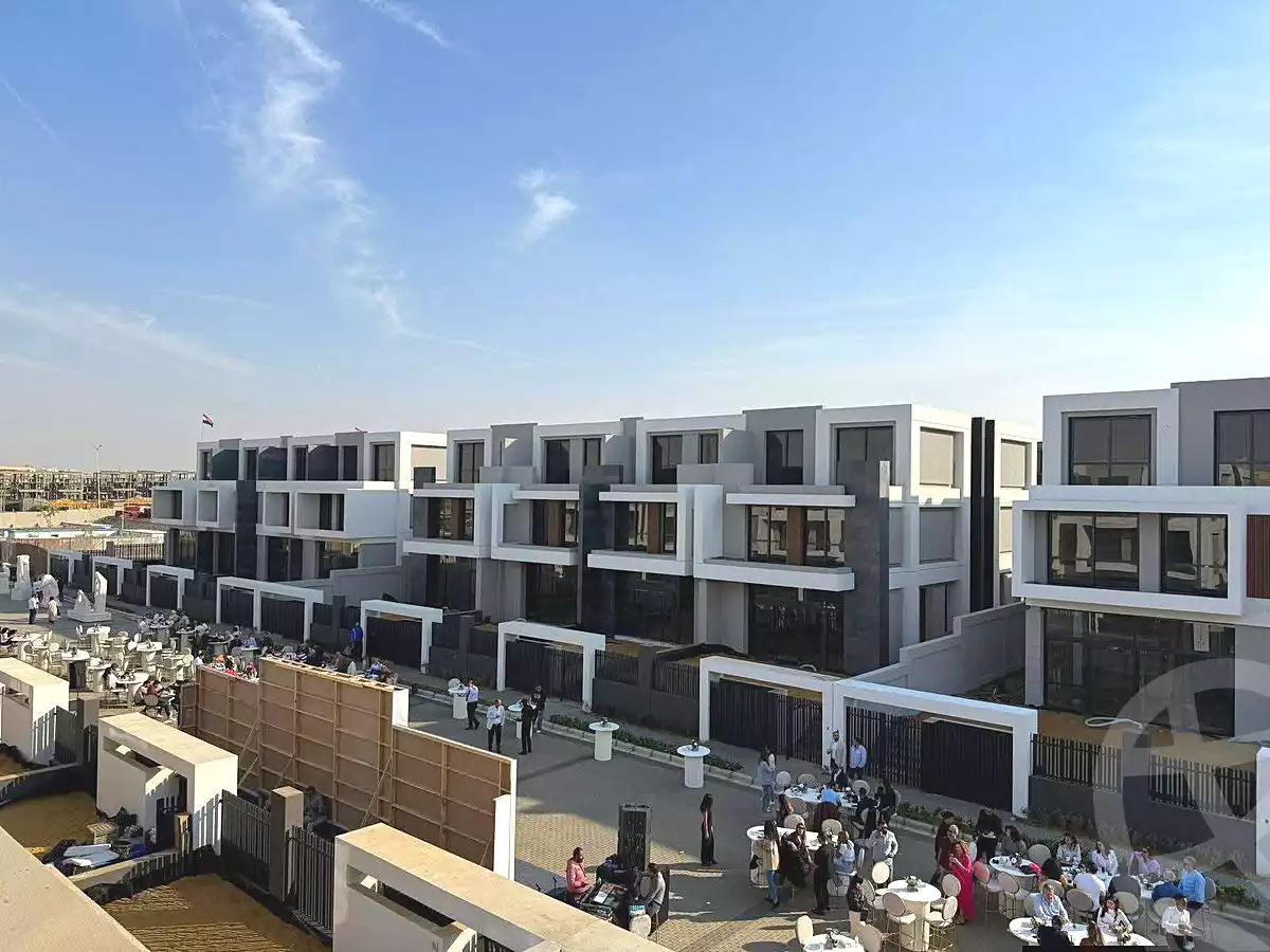 https://aqarmap.com.eg/en/listing/7218769-for-sale-cairo-new-cairo-compounds-el-patio-town-compound-la-vista
