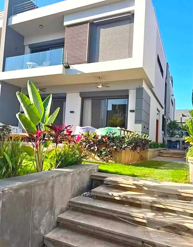 https://aqarmap.com.eg/en/listing/7218789-for-sale-cairo-new-cairo-compounds-el-patio-town-compound-la-vista