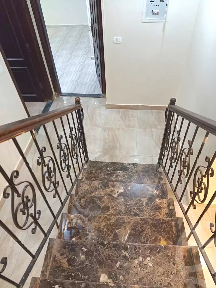 https://aqarmap.com.eg/ar/listing/7218817-for-sale-cairo-new-cairo-el-yassamin-el-yasmeen-7-ahmed-shawqi-st