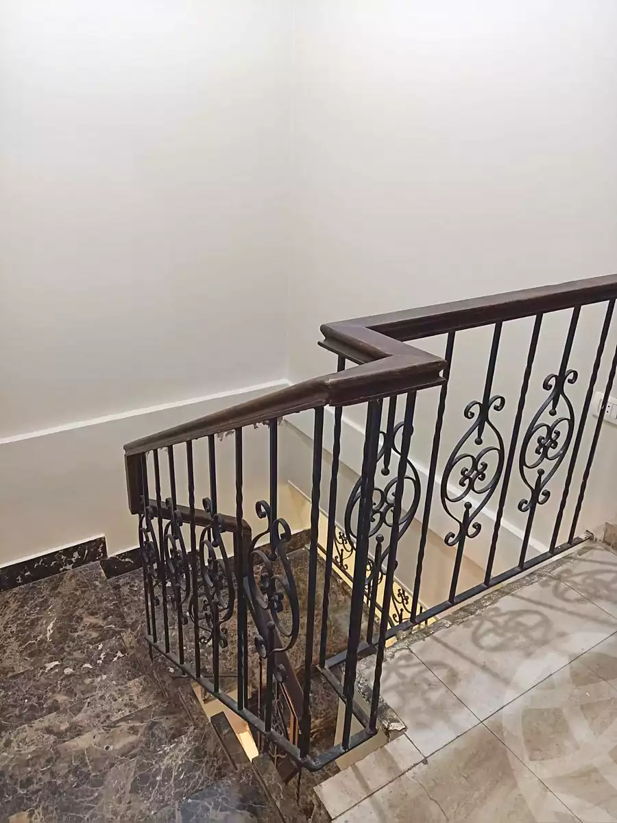 https://aqarmap.com.eg/ar/listing/7218817-for-sale-cairo-new-cairo-el-yassamin-el-yasmeen-7-ahmed-shawqi-st
