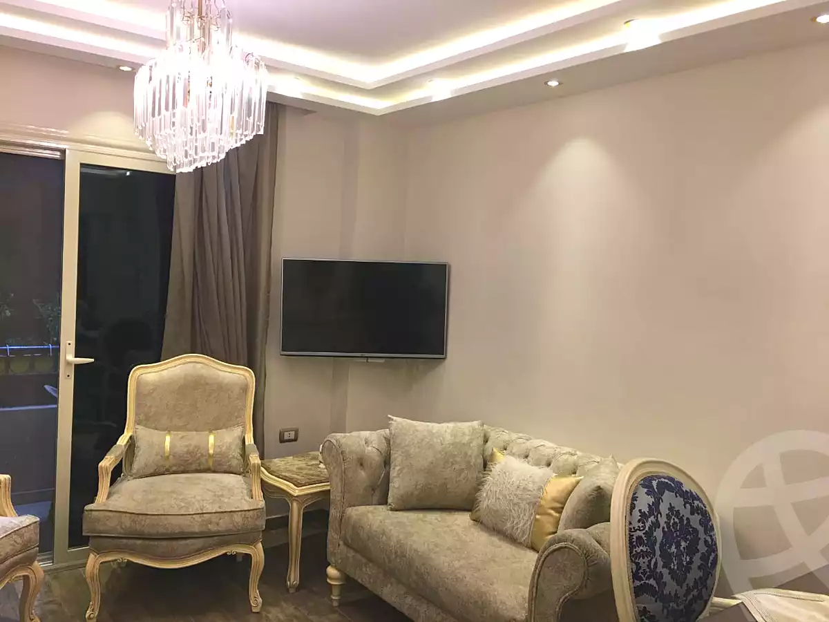 https://aqarmap.com.eg/en/listing/7218874-for-sale-cairo-new-cairo-compounds-el-ashrafia