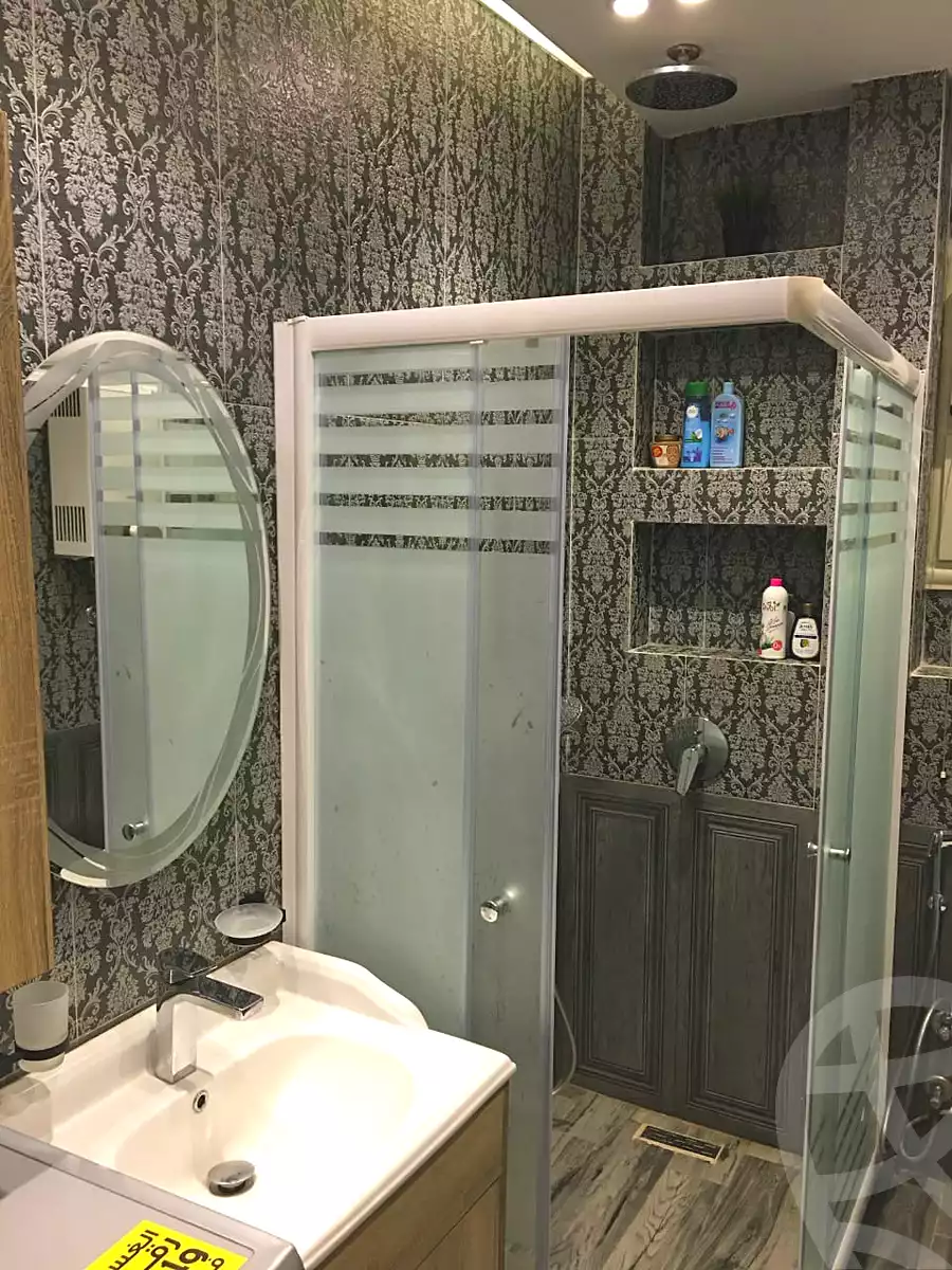https://aqarmap.com.eg/en/listing/7218874-for-sale-cairo-new-cairo-compounds-el-ashrafia