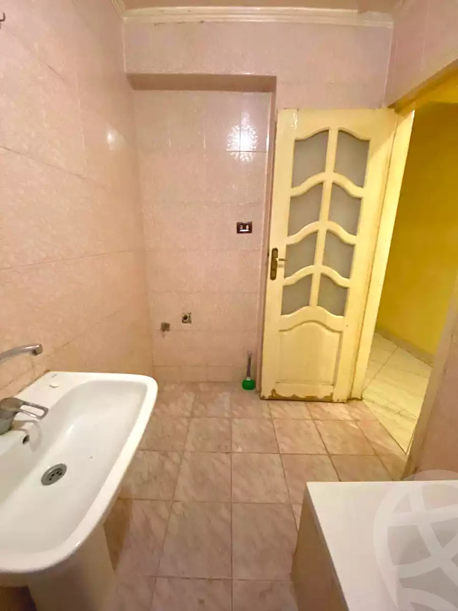 https://aqarmap.com.eg/ar/listing/7218909-for-rent-cairo-el-haram-shareaa-el-haram
