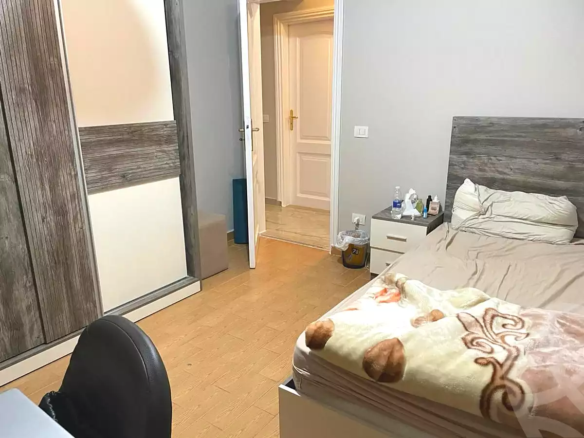 https://aqarmap.com.eg/ar/listing/7219007-for-sale-cairo-new-cairo-gharb-arabila-doctor-hani-maher-st