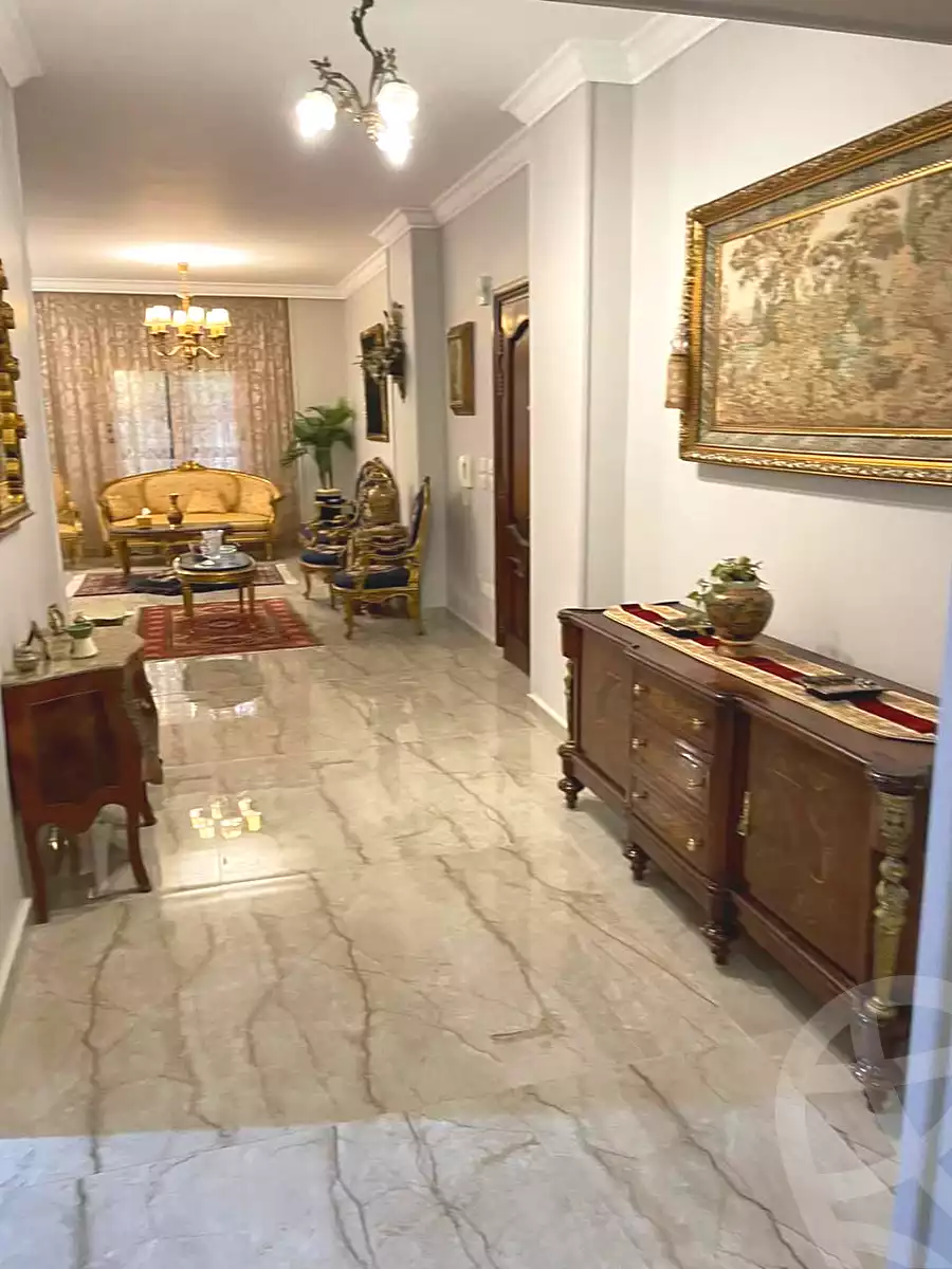 https://aqarmap.com.eg/ar/listing/7219007-for-sale-cairo-new-cairo-gharb-arabila-doctor-hani-maher-st