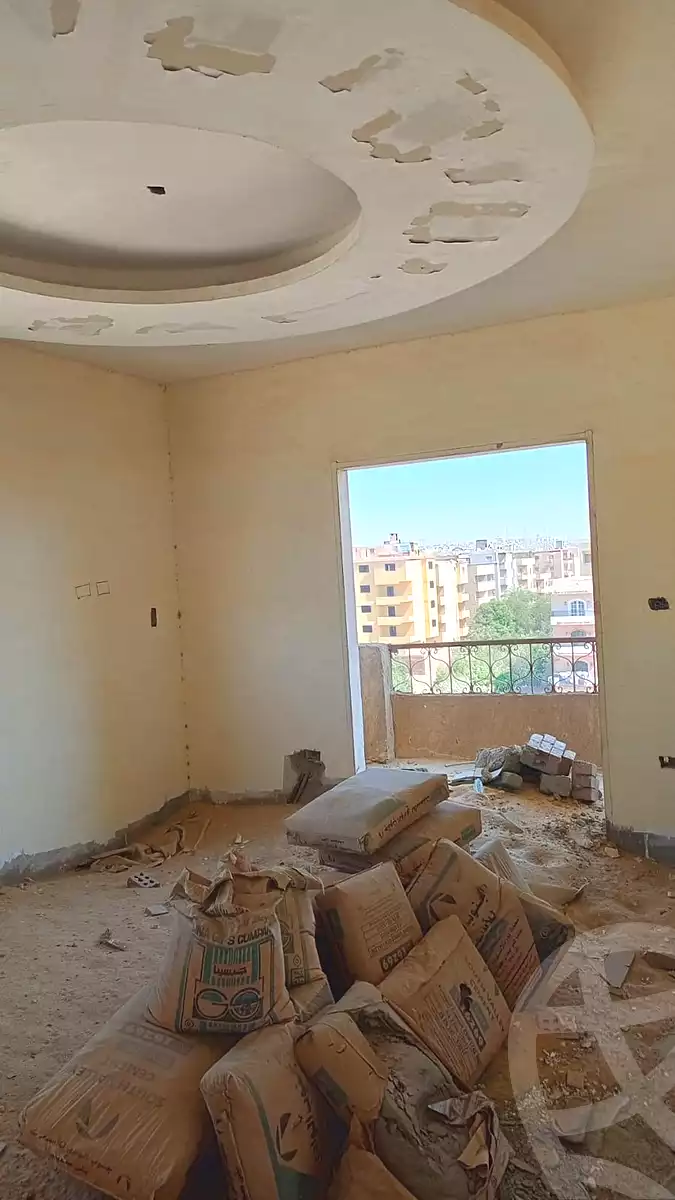 https://aqarmap.com.eg/ar/listing/7198896-for-sale-cairo-6th-of-october-el-ahyaa-neighborhood-3rd-mohmmed-imad-ragheb-st