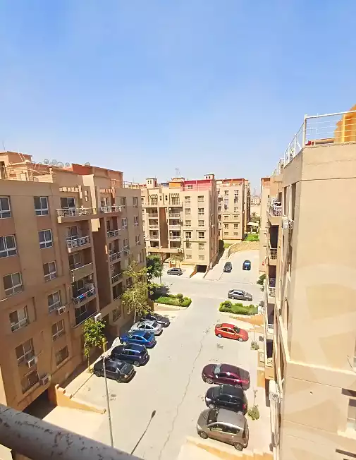 https://aqarmap.com.eg/en/listing/7219199-for-sale-cairo-6th-of-october-hadaeq-october-compounds-degla-gardens