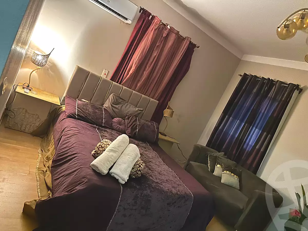 https://aqarmap.com.eg/ar/listing/7219345-for-rent-cairo-6th-of-october-shr-drym-lnd