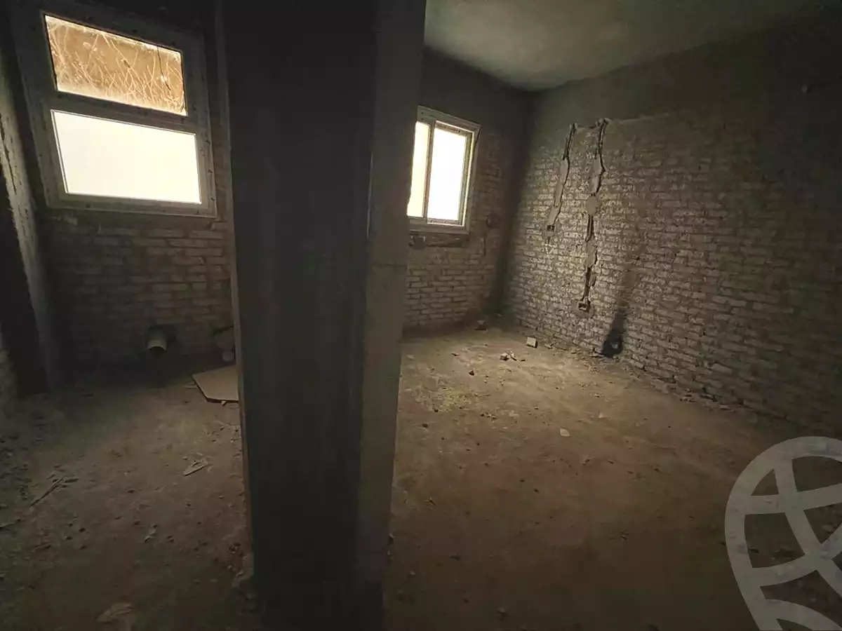 https://aqarmap.com.eg/ar/listing/7219337-for-sale-cairo-new-cairo-compounds-stwn-ryzydns-by-ar-y-llttwyr