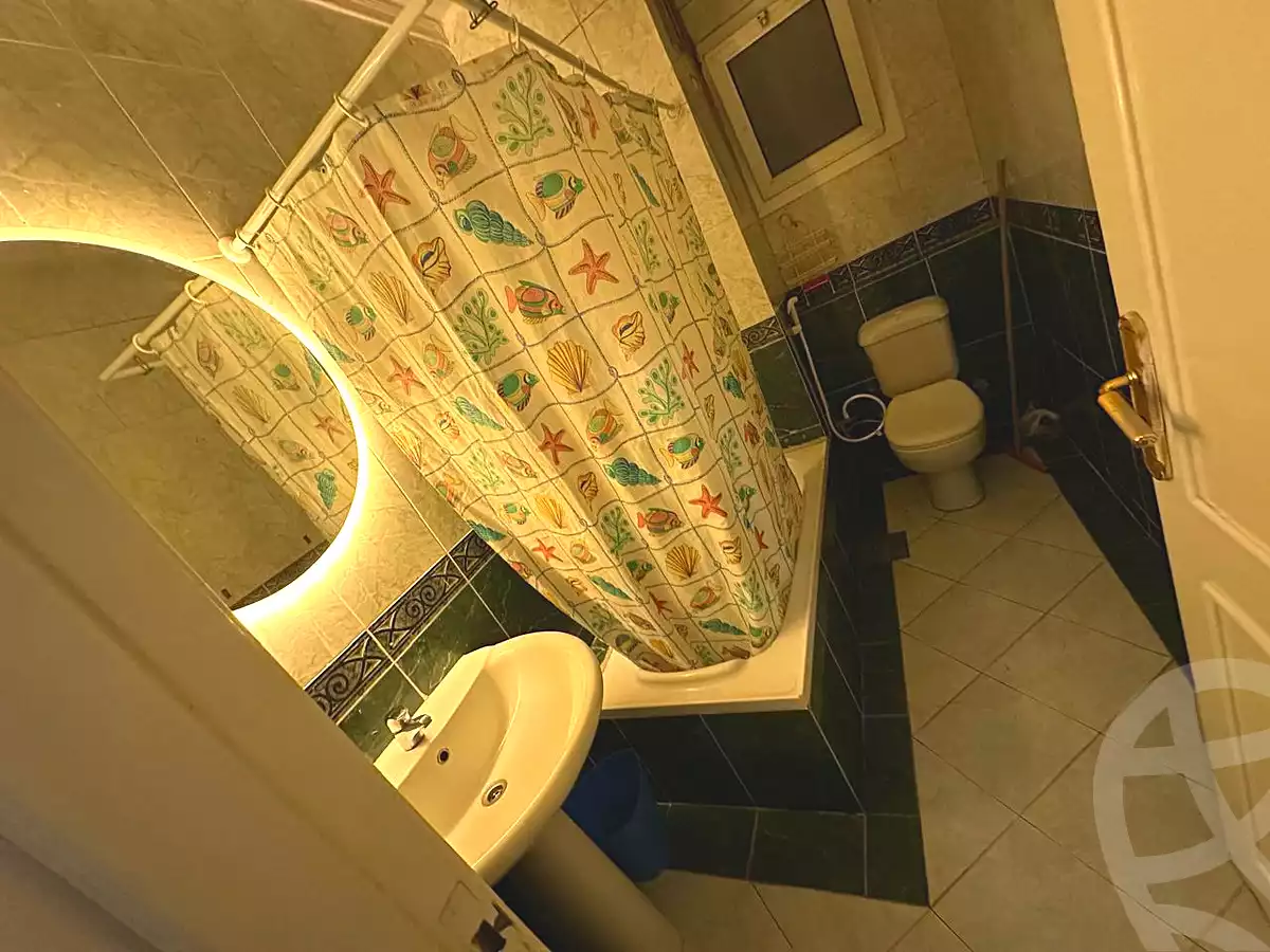https://aqarmap.com.eg/ar/listing/7219345-for-rent-cairo-6th-of-october-shr-drym-lnd